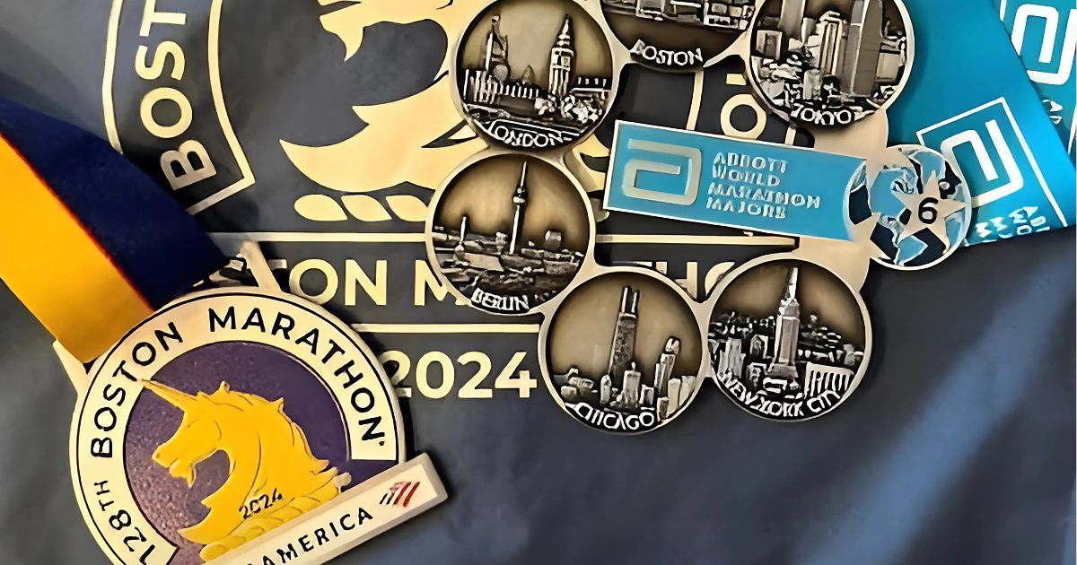 Desain Medali Terunik Boston Marathon