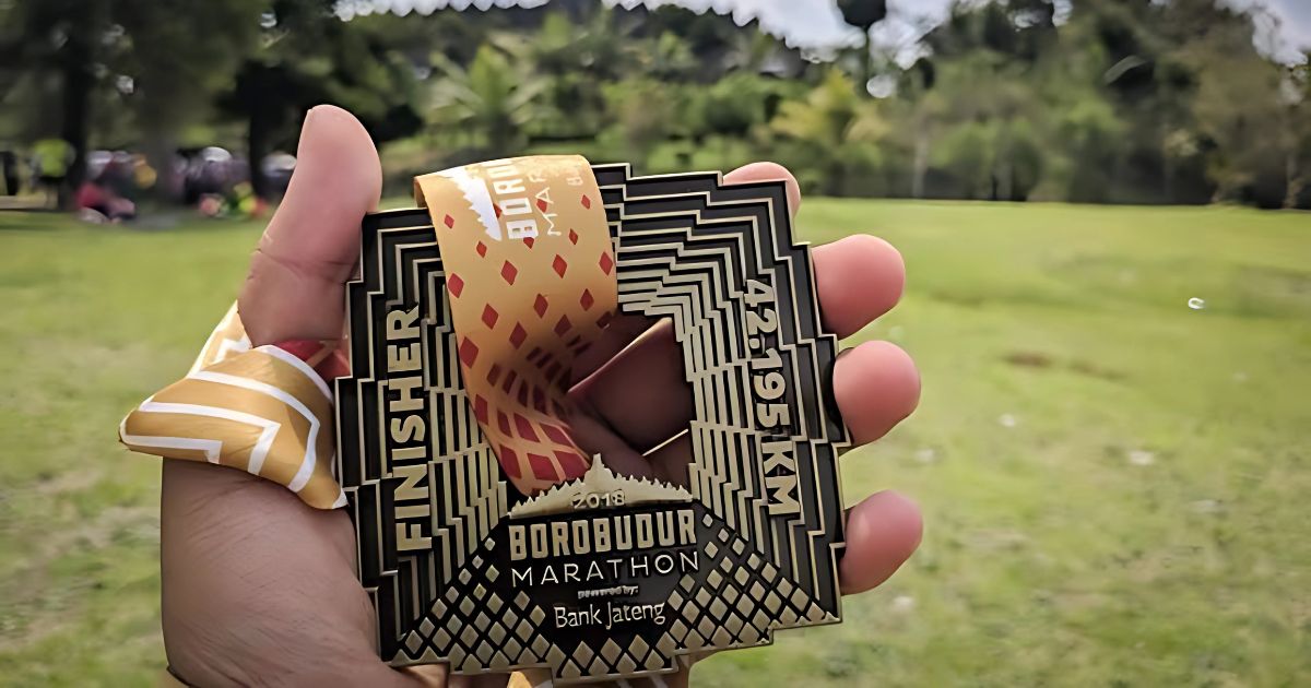 Desain Medali Terunik Borobudur Marathon