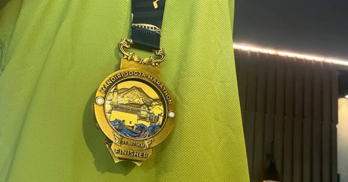 Medali Mandiri Jogja Marathon