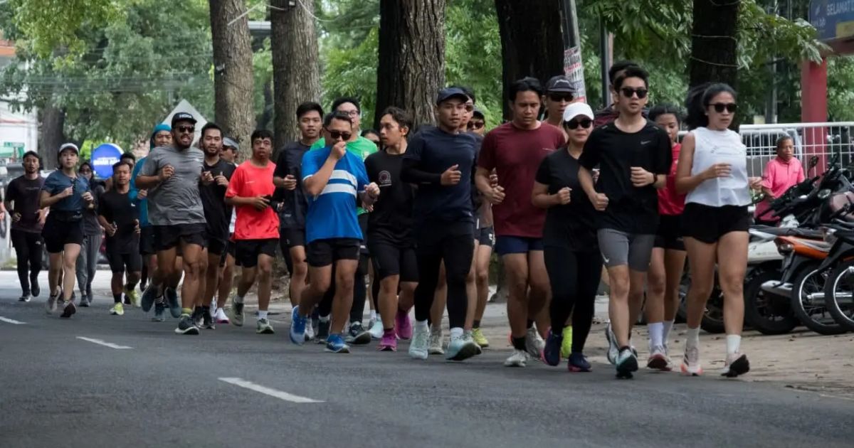 Komunitas Lari Bandung Strong Manis