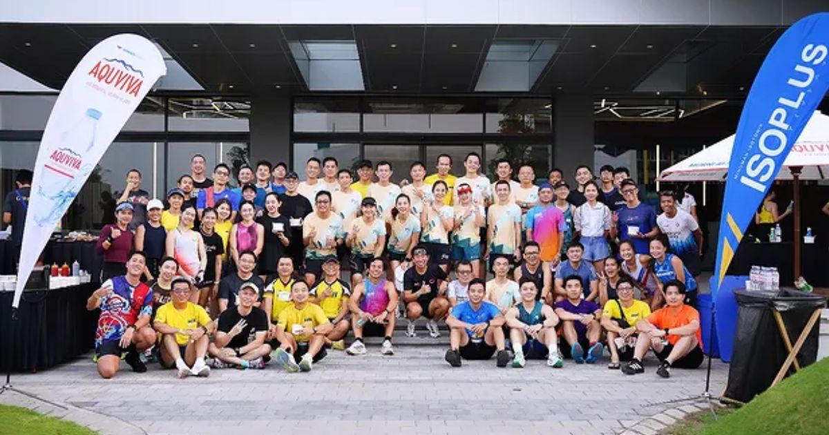 Komunitas Lari Surabaya Wee Run