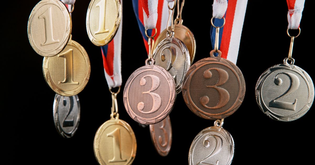 Memahami Ukuran Medali