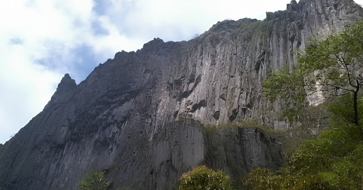Tebing Sumbing, Kediri